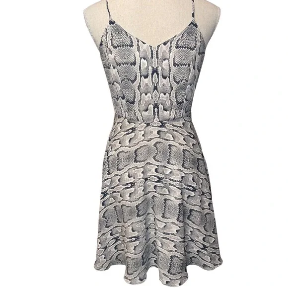 Express Women’s Halter Sleeveless Python Print Dress Size 4 - Picture 2 of 5